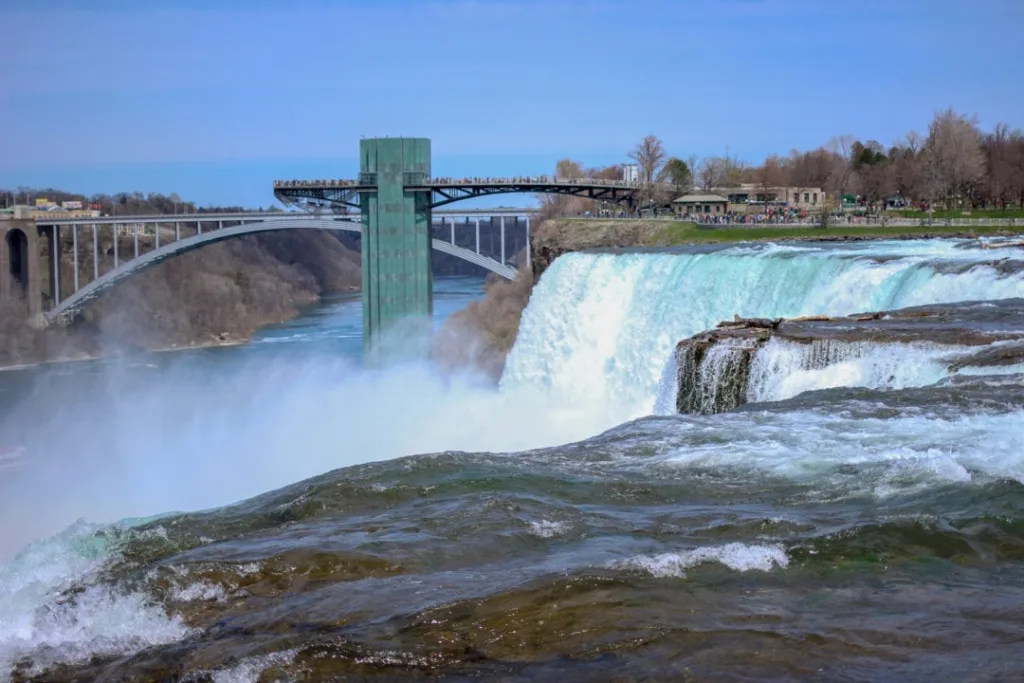 Revitalizing Niagara Falls